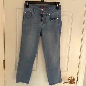 Guess Light Blue Capri Jeans